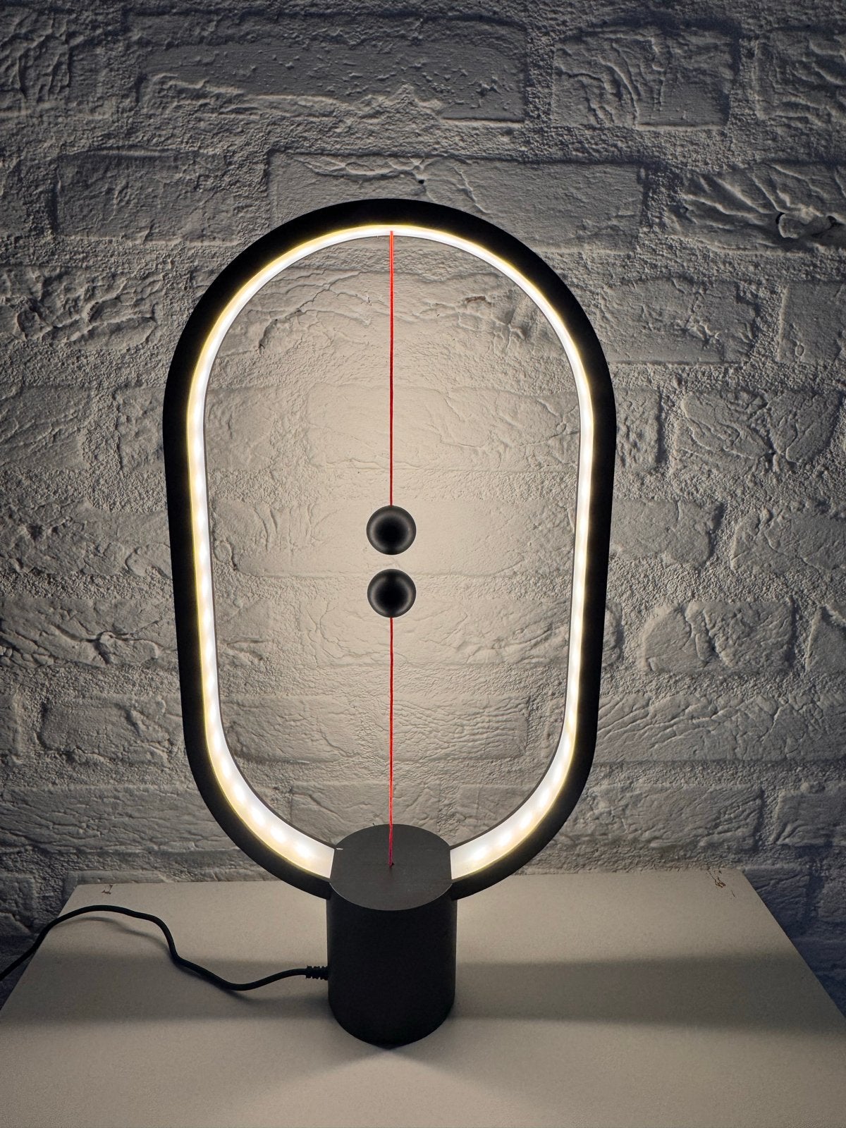 Heng Balance Lamp - Moderne LED Tafellamp Zwart Ovaal, Ophalen, Kunststof, Modern, Sfeerlamp