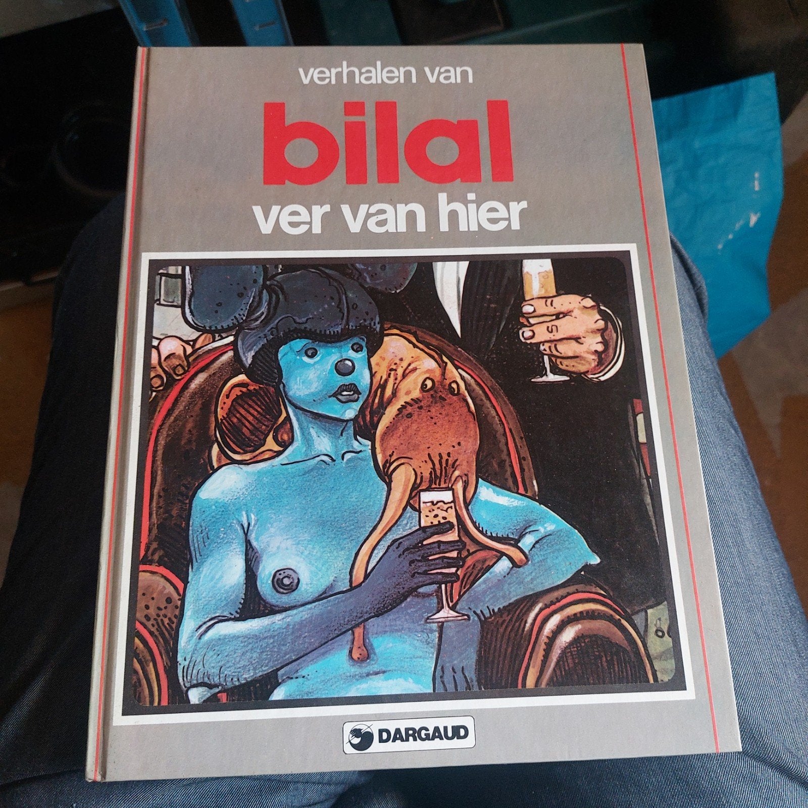 Verhalen van Bilal: Ver van hier - Dargaud stripboek, Ophalen of Verzenden, Gelezen, Enki Bilal