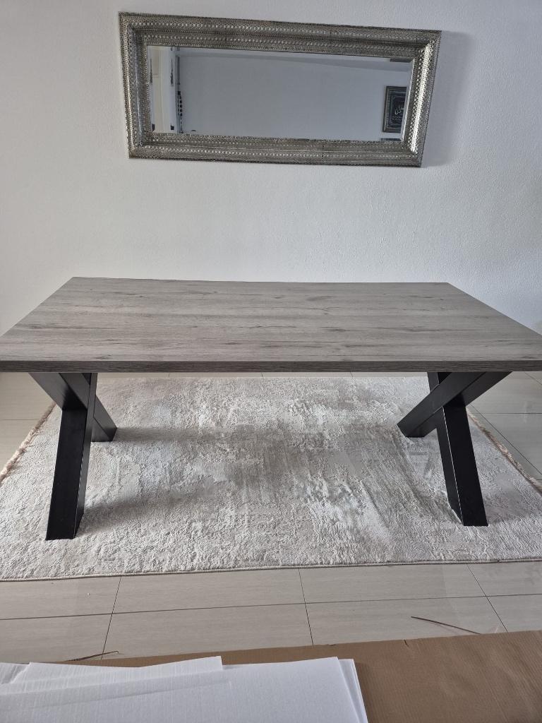Eettafel, Ophalen, 100 tot 150 cm, Zo goed als nieuw, Vijf personen of meer