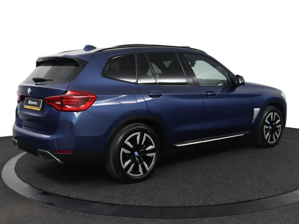 BMW iX3 Executive 80 kWh | SOH 98% | Driving Assistant Profe, Auto's, BMW, 12 maanden, Gebruikt, Blauw, Metallic lak