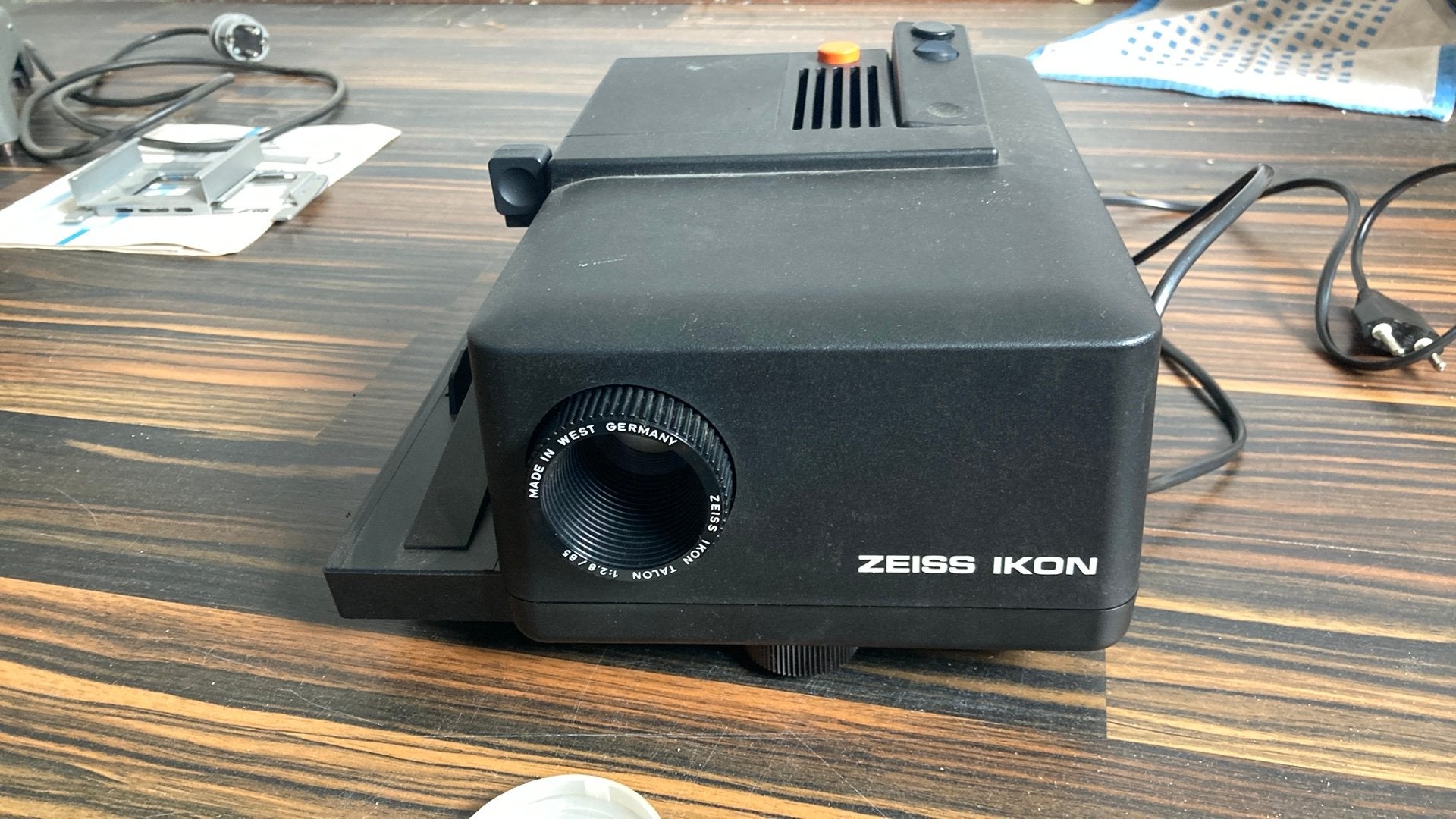 Kleinbeeld dia projector, Ophalen of Verzenden, Zo goed als nieuw