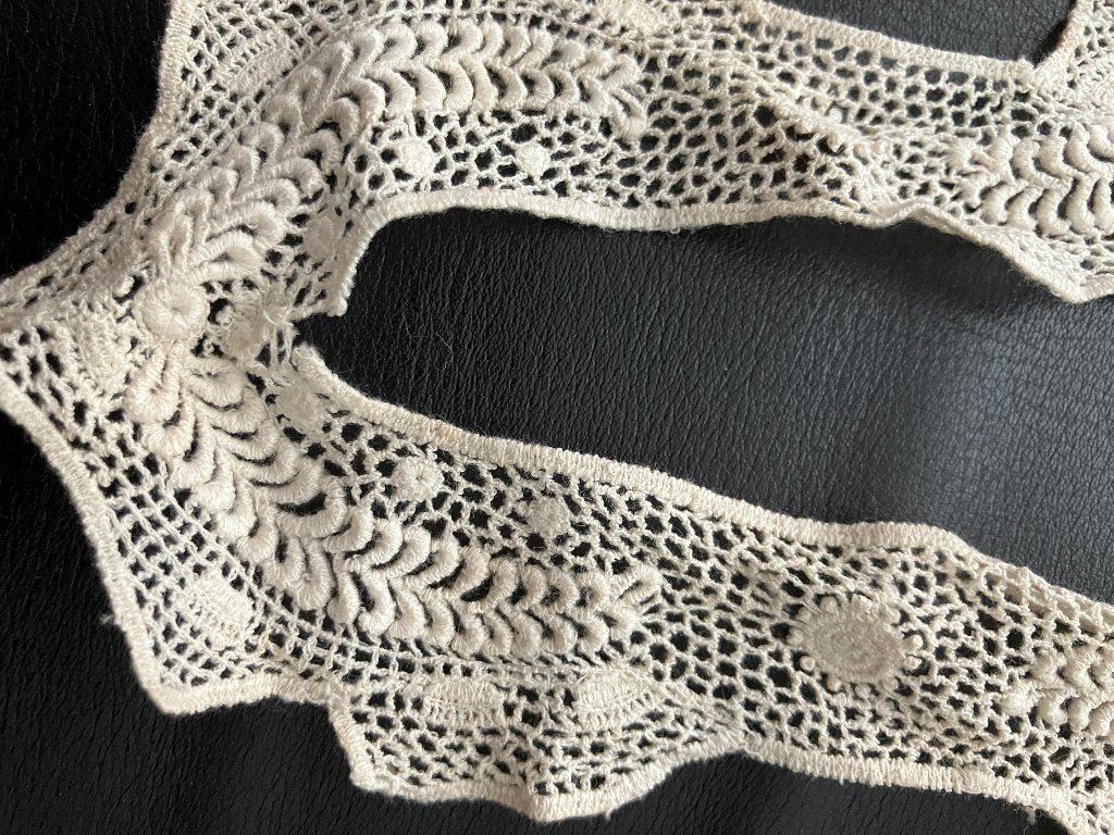 lot oude en antieke kraagjes, Antiek en Kunst, Antiek | Kleding en Accessoires, Ophalen of Verzenden