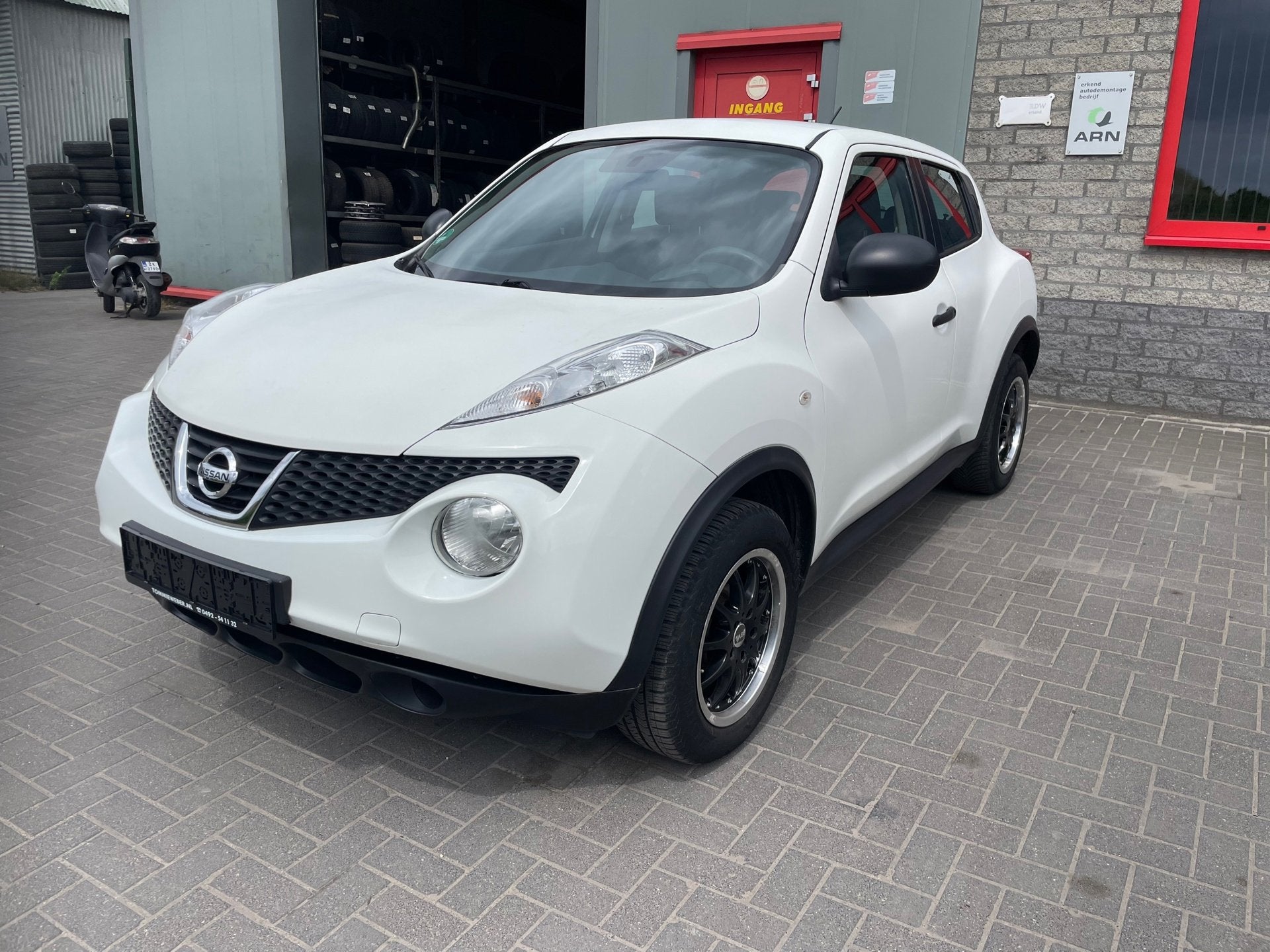 Nissan Juke 1.6 Acenta Eco, Voorwielaandrijving, Gebruikt, 4 cilinders, Automatische klimaatregeling