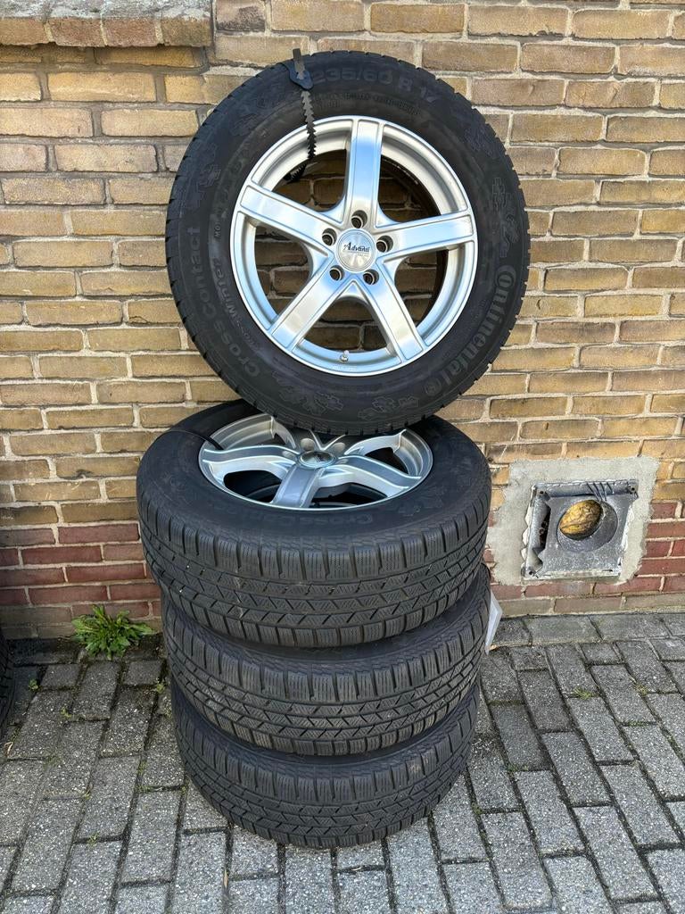 Lichtmetalen velgen met winterbanden voor Mercedes GLK, Ophalen, Gebruikt, Banden en Velgen, 17 inch