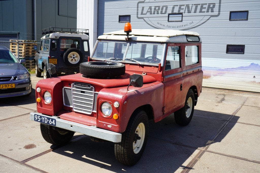 Land Rover 88 Stationwagon (bj 1976), Auto's, 2286 cc, Land Rover, 7 stoelen, Bedrijf