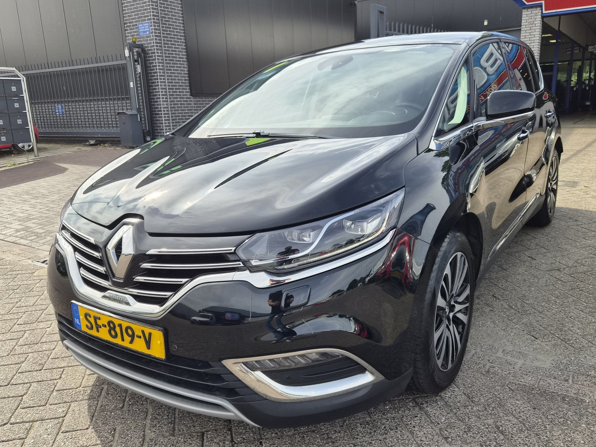 Renault Espace 1.8 TCe Initiale Paris 7p. Trekhaak 19'' L.M., Auto's, Gebruikt, 4 cilinders, 2000 kg, 7 stoelen