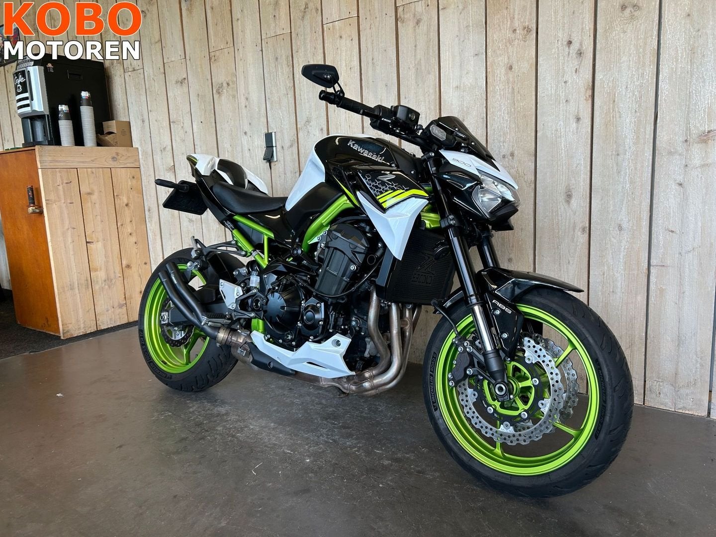 Kawasaki Z900 (bj 2021), 4 cilinders, Motorrijbewijs A, 948 cc, Bedrijf
