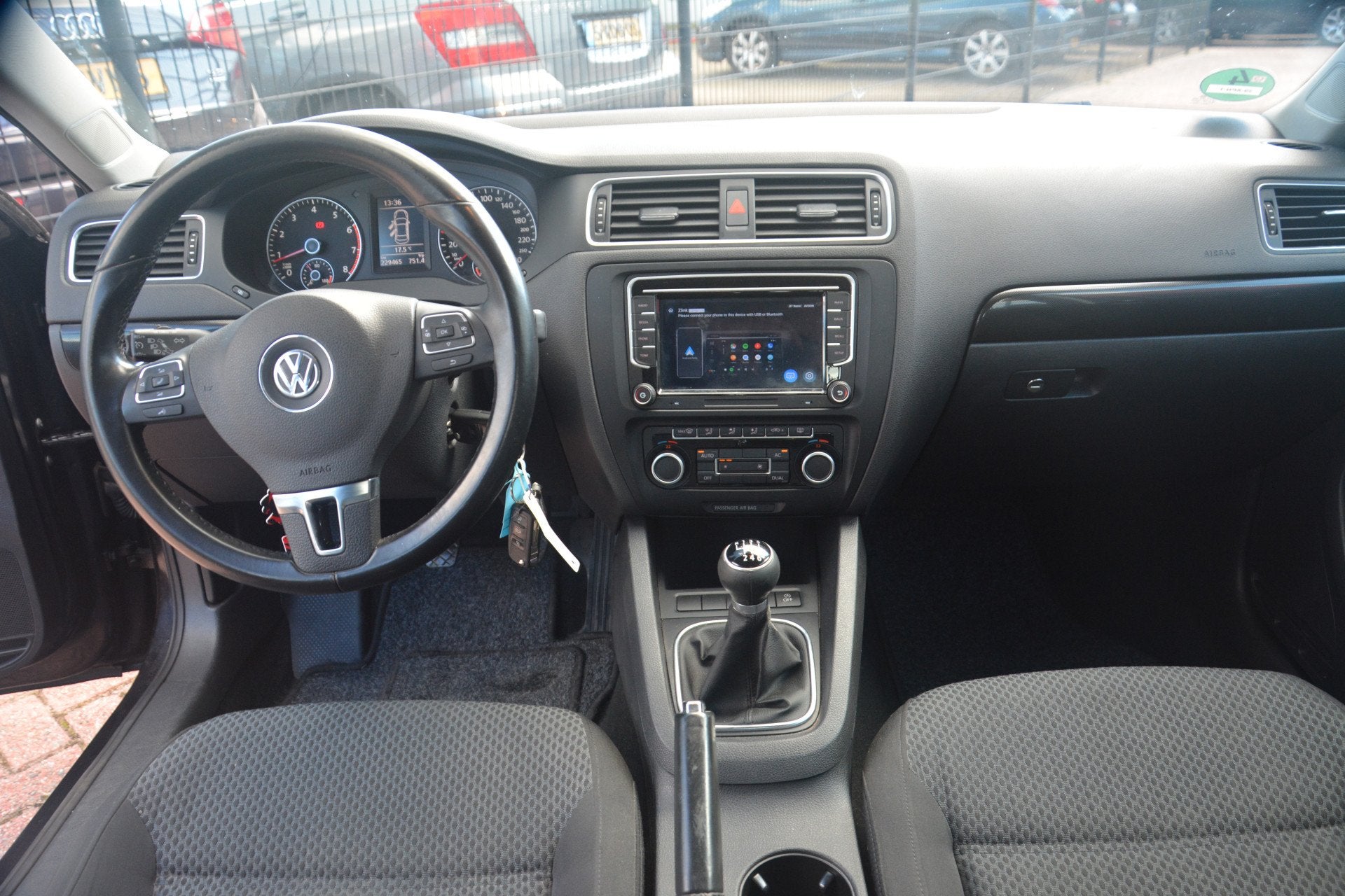 Volkswagen Jetta 1.2 TSI Comfortline Nederlandse auto nette, Auto's, Voorwielaandrijving, Euro 5, Stof, Gebruikt