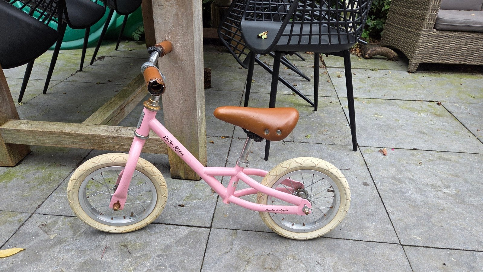 Loopfiets Retro Rider - Roze, Gebruikt, Ophalen, Gebruikt, Minder dan 16 inch, Retro Rider