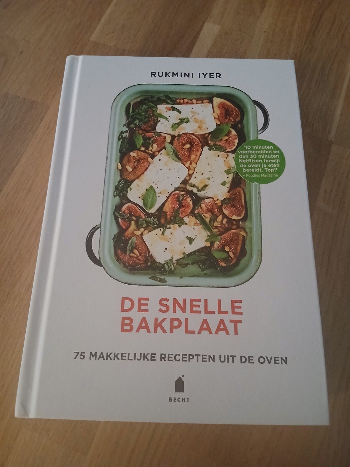 De Snelle Bakplaat: 75 makkelijke recepten uit de oven, Boeken, Kookboeken, Ophalen of Verzenden, Zo goed als nieuw, Rukmini Iyer