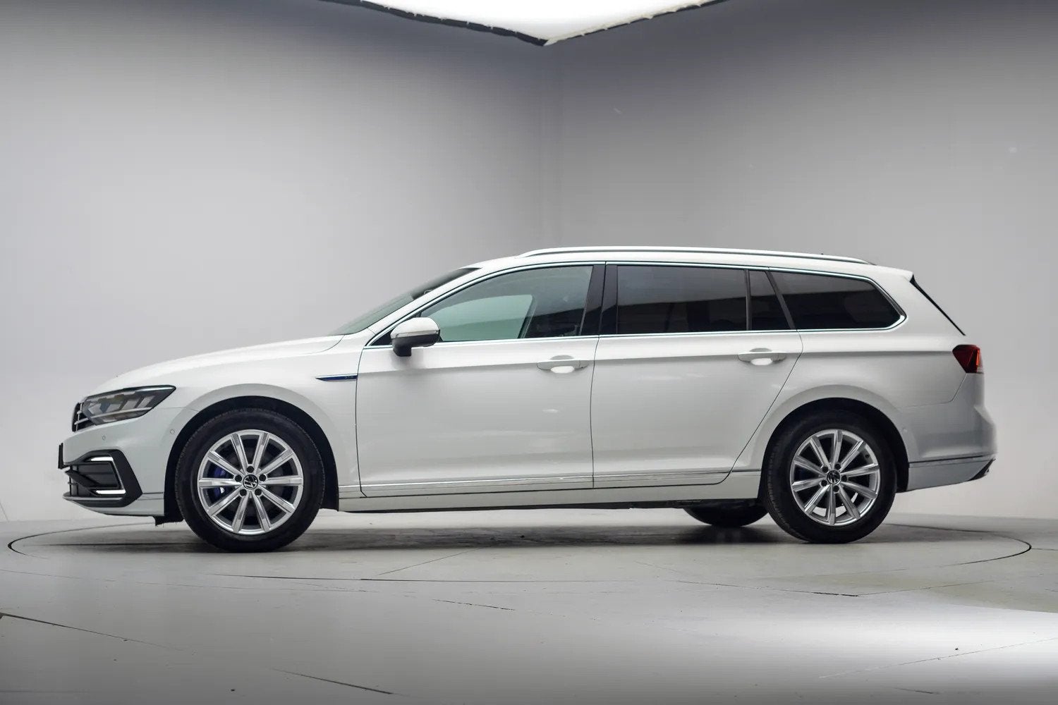 Volkswagen Passat Variant 1.4 TSI GTE Business [ LED Navi Ca, Gebruikt, 4 cilinders, Wit, Hybride Elektrisch/Benzine