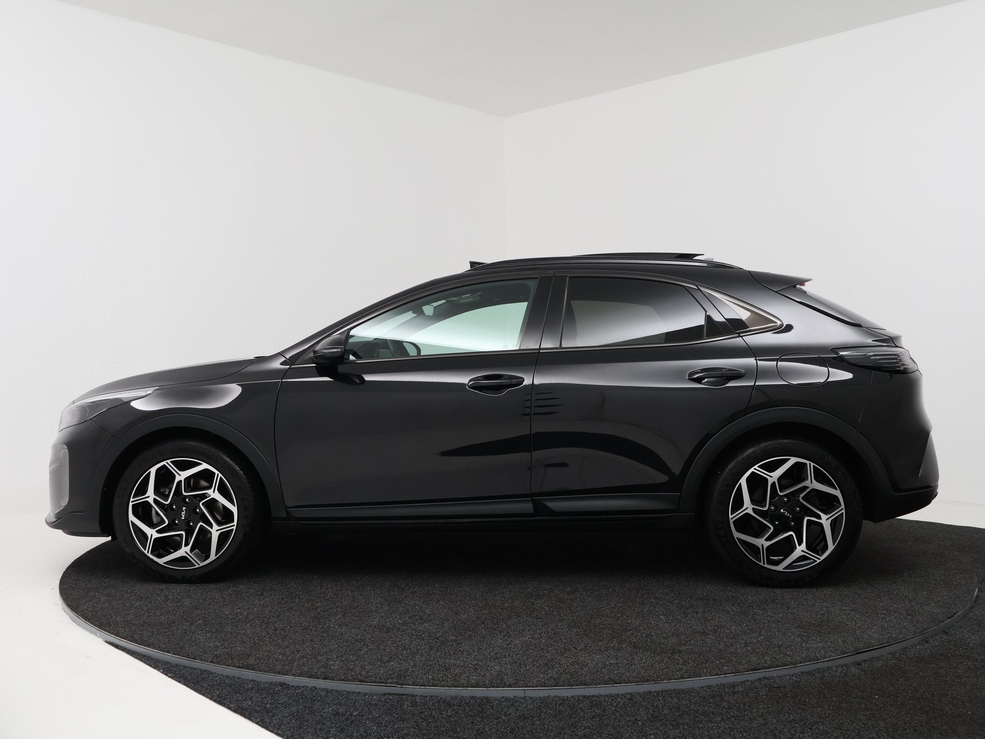 Kia Xceed 1.5 T-GDi GT-Line | Stuur-/Stoelverwarming | Schui, Auto's, 1300 kg, Gebruikt, 4 cilinders, 610 kg