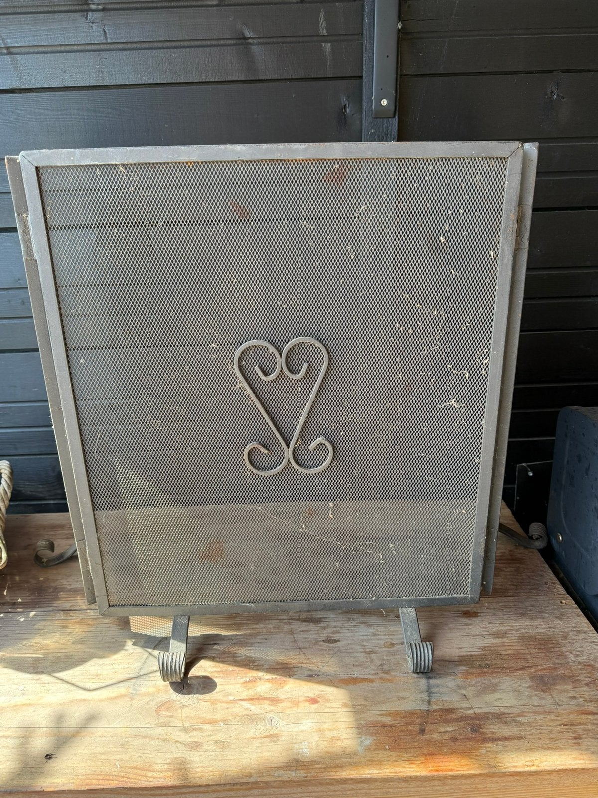 Vintage metal haardscherm met hartdecoratie, Ophalen, Gebruikt, Vrijstaande haard, Overige soorten