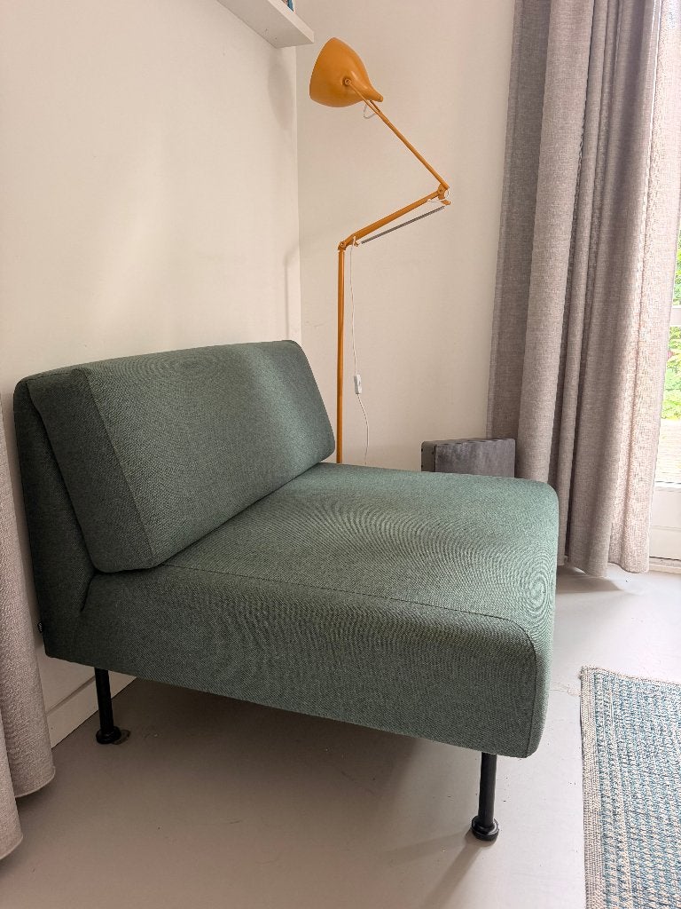 NOTI Muse design fauteuil – groen – 2 beschikbaar, Huis en Inrichting, Ophalen, 75 tot 100 cm, Zo goed als nieuw, Metaal