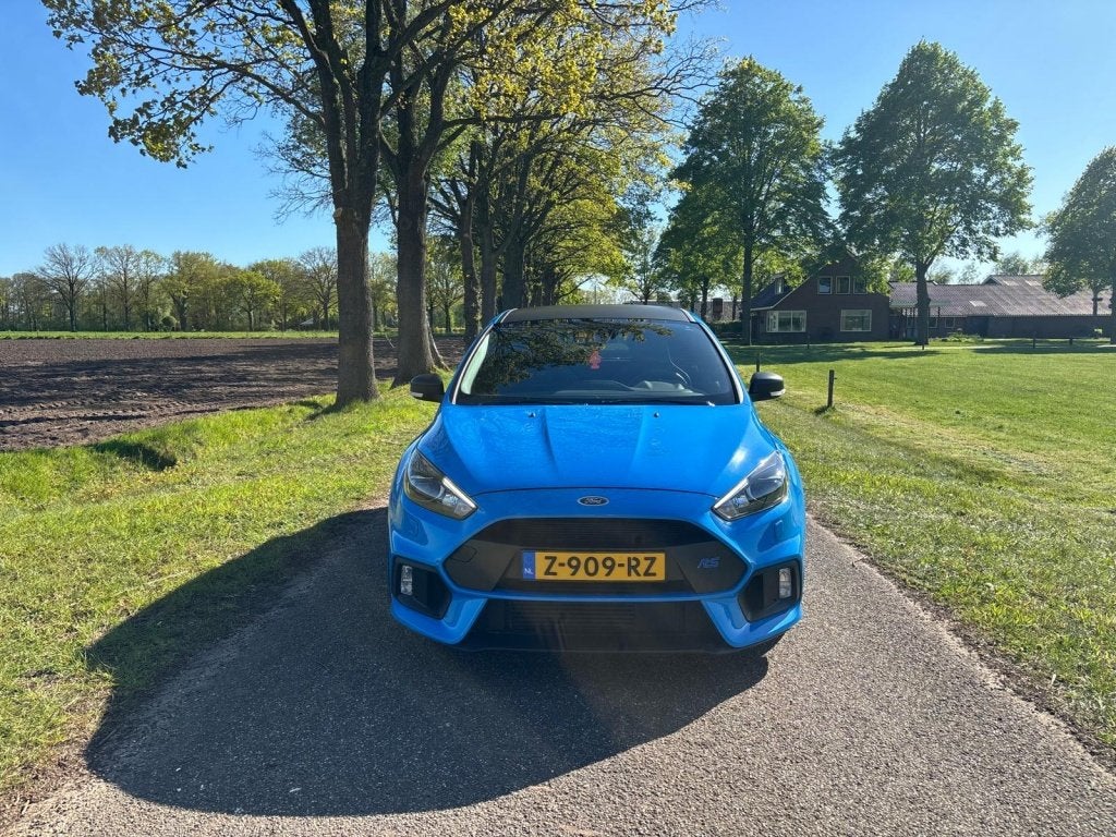 Ford Focus 2.3 RS LSD | Black & Blue | Recaro | Camera |, Dealer onderhouden, Gebruikt, Euro 6, 4 cilinders