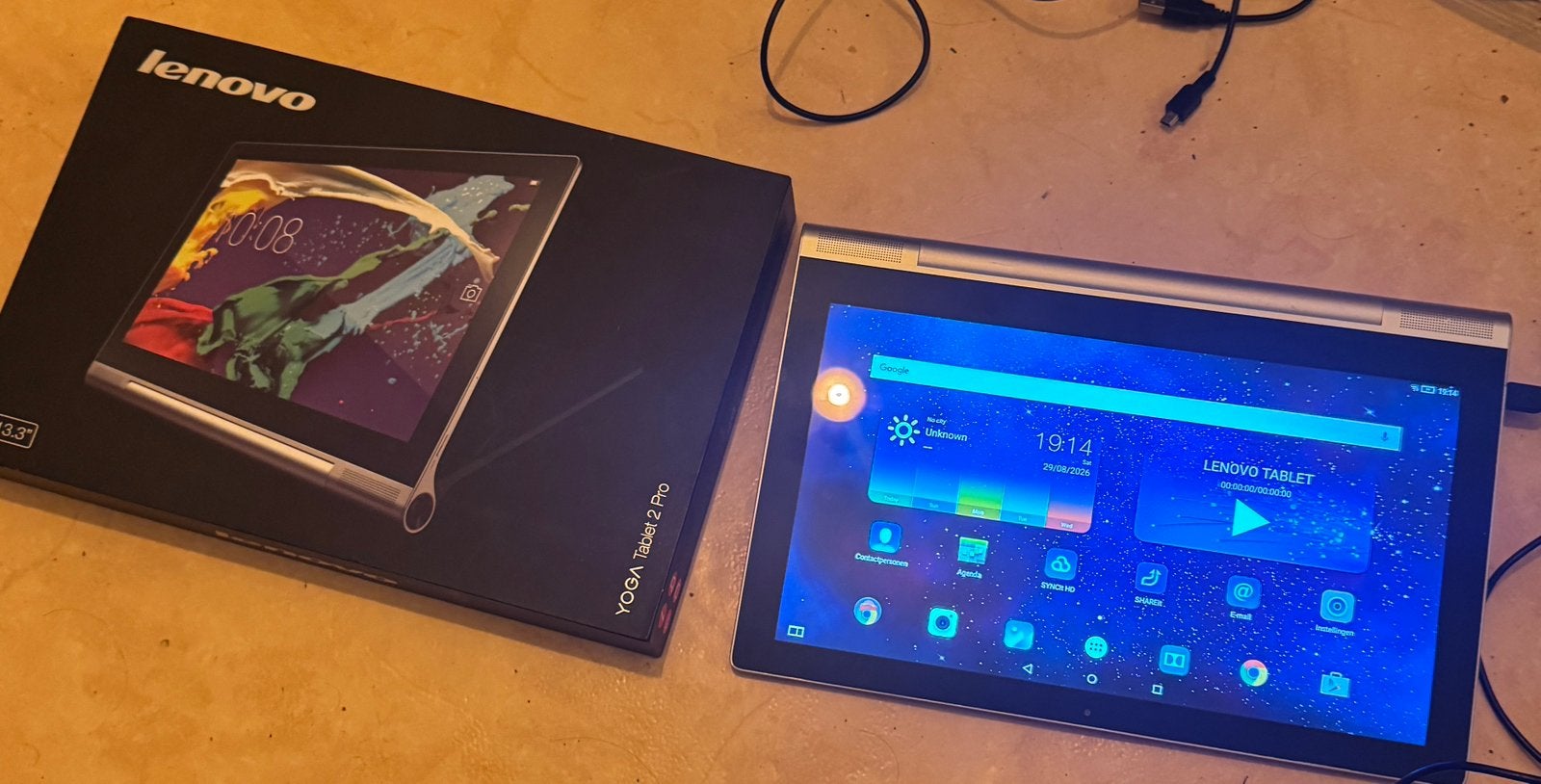 Lenovo YOGA Tablet 2 Pro met beamer en doos, Computers en Software, Android Tablets, Ophalen of Verzenden, Zo goed als nieuw, 10 inch
