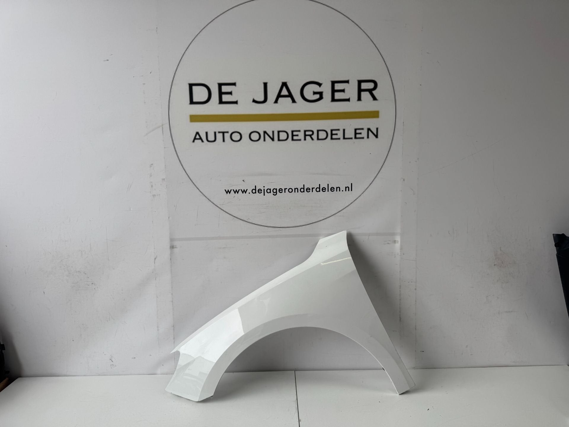AUDI A1 82A VOORSCHERM ZIJSCHERM LINKS ZIJPANEEL 82A821105, Gebruikt, AUDI AG, Voor, Auto-Union-Strasse 1
85045  Ingolstadt, DE