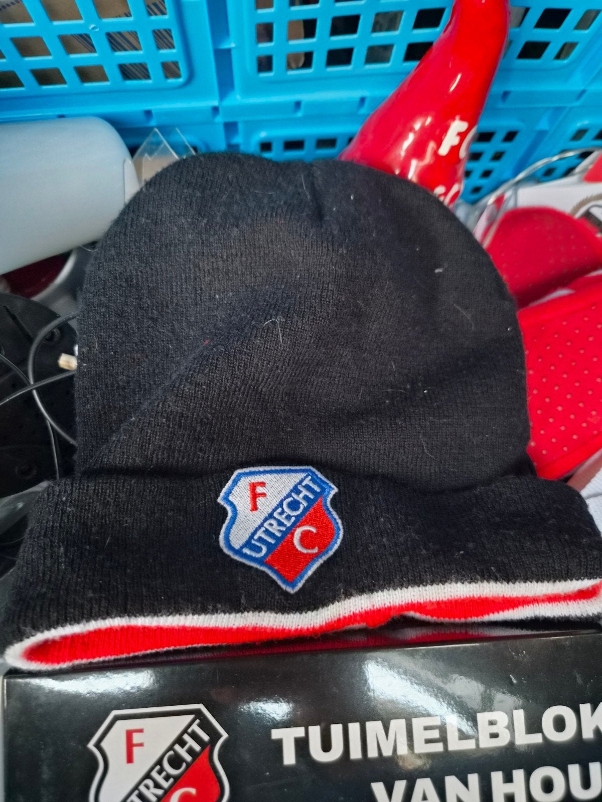 FC Utrecht Muts - Zwart met clublogo, Kleding | Heren, Overige maten, Ophalen of Verzenden, Muts, Gedragen