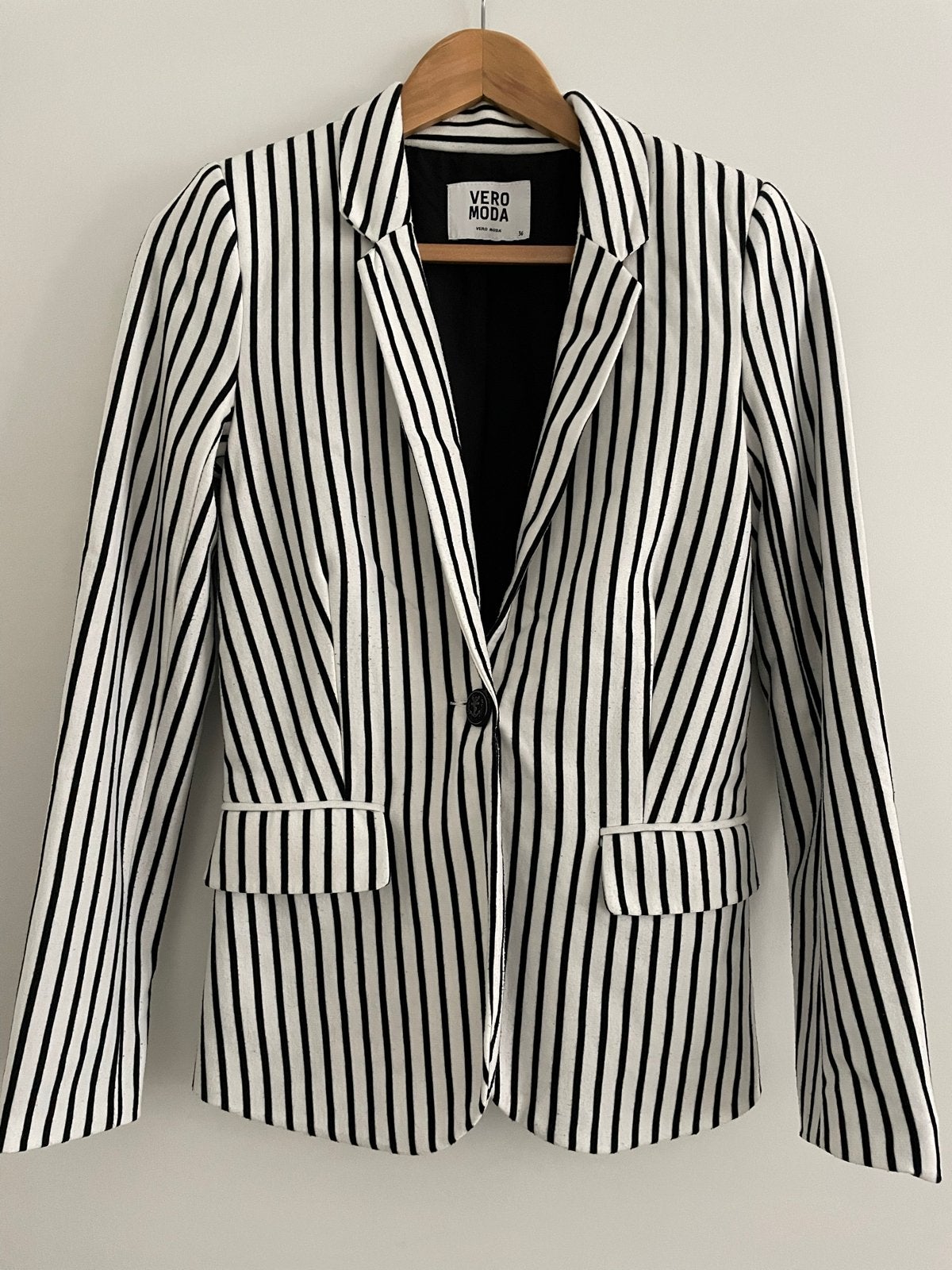 Blazer - maat 36 - merk Vero Moda, Zwart, Ophalen of Verzenden, Zo goed als nieuw, Jasje