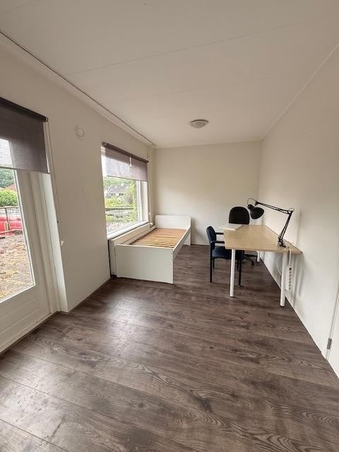 NIEUW! Woonruimte te huur Hengelosestraat, Enschede, Huizen en Kamers