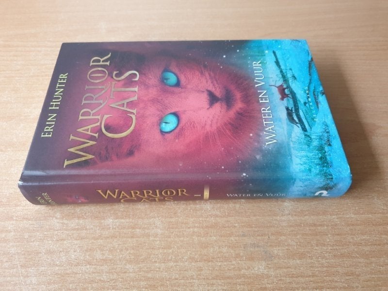 Erin Hunter - Water & Vuur (HC), Verzenden, Gelezen, Erin Hunter