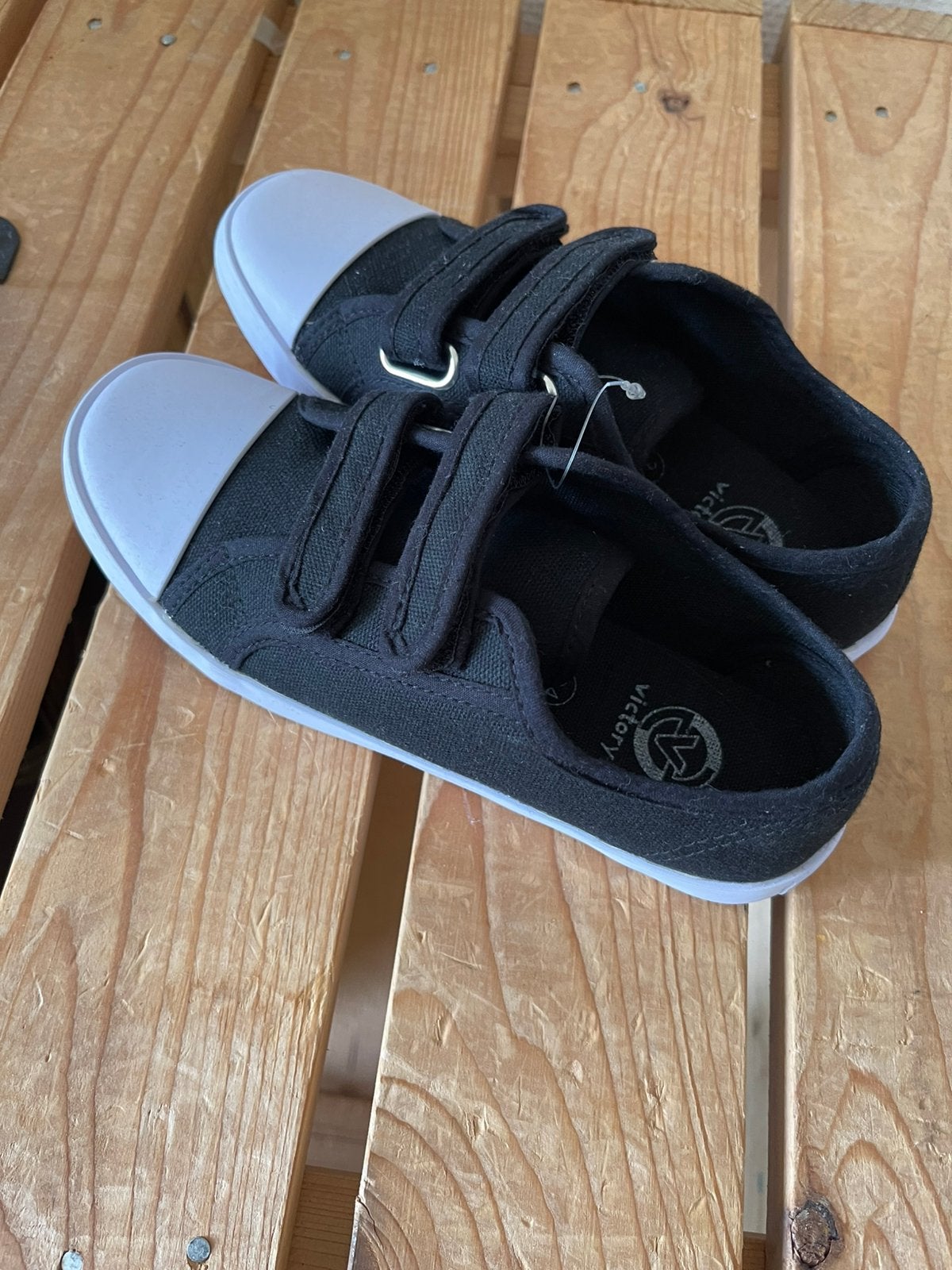 Gymschoenen nieuw, Ophalen of Verzenden, Zo goed als nieuw, Jongetje of Meisje, Schoentjes