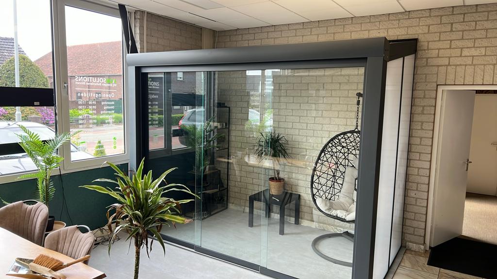 Showroommodel Aluminium Veranda + Glazenwand - 50% Korting, Ophalen, 5953NL, Info@alusolutions.nl, Zo goed als nieuw