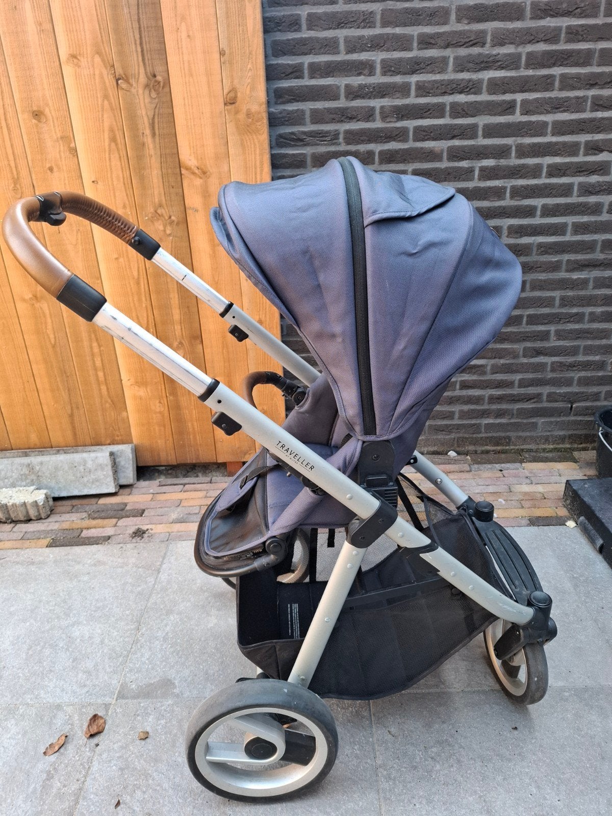 Mutsy Traveller Combiwagen met Maxi-Cosi Rock Antraciet, Kinderen en Baby's, Ophalen, Gebruikt, Combiwagen, Met autostoeltje