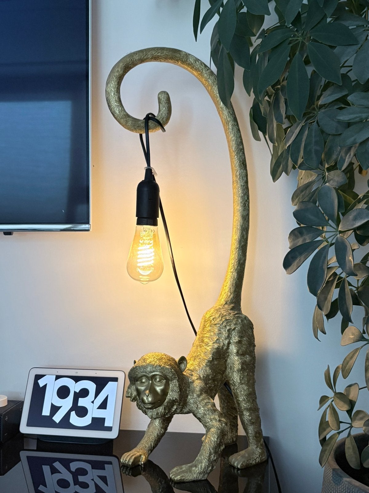 Lamp gouden aap, Ophalen, Zo goed als nieuw