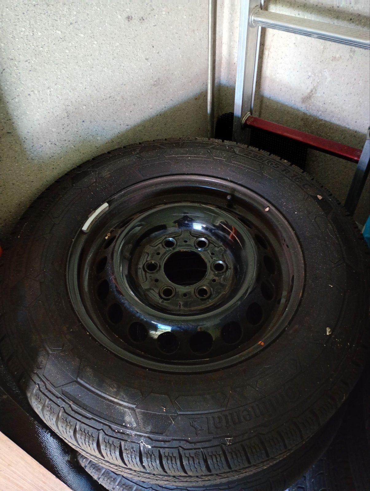 Mercedes Sprinter Winterbanden Continental. I.z.g.st. En Isu, Ophalen, Bestelwagen, 16 inch, Winterbanden