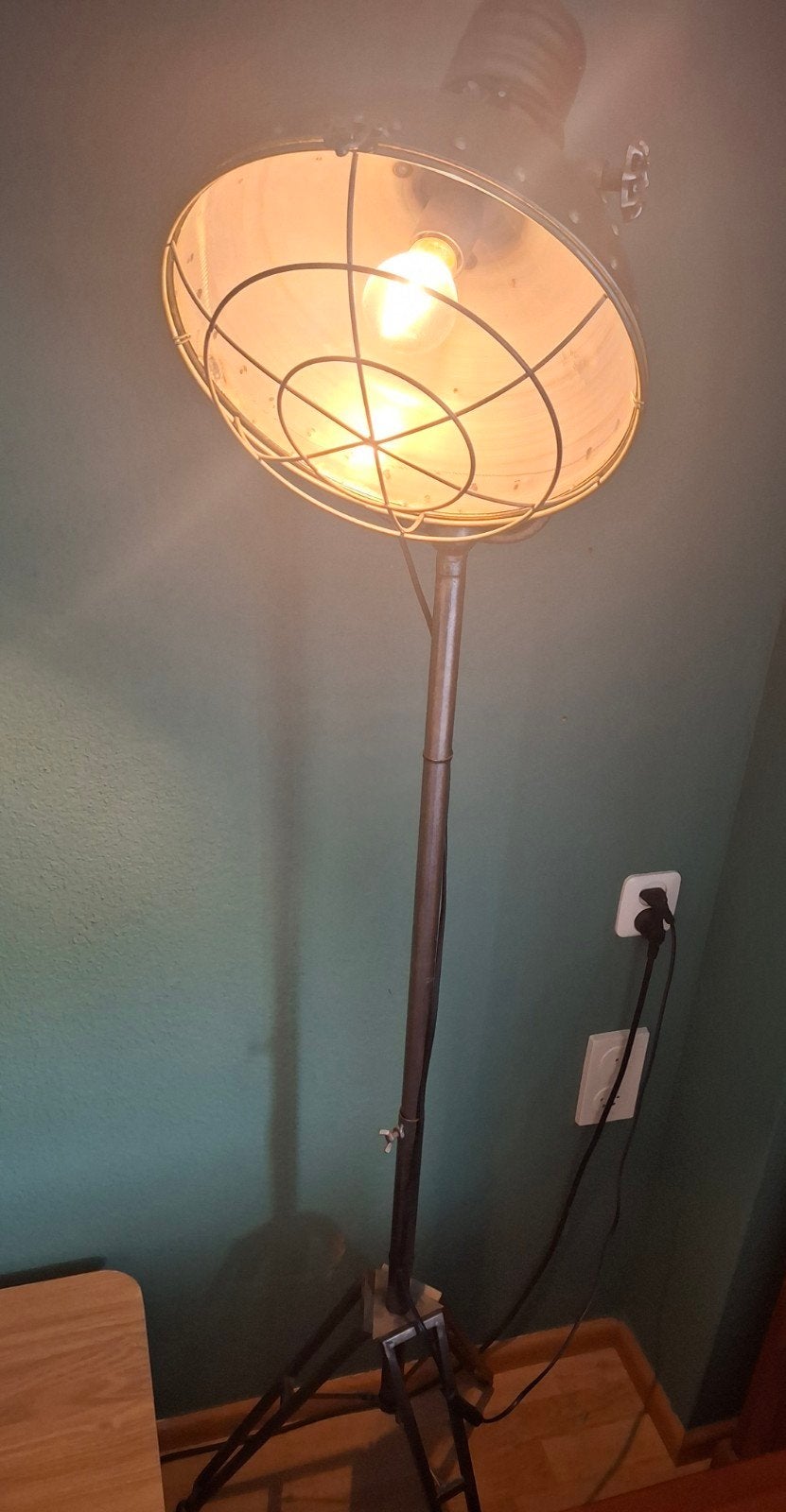 Industriële staande lamp, Ophalen, Zo goed als nieuw, Metaal, 150 tot 200 cm