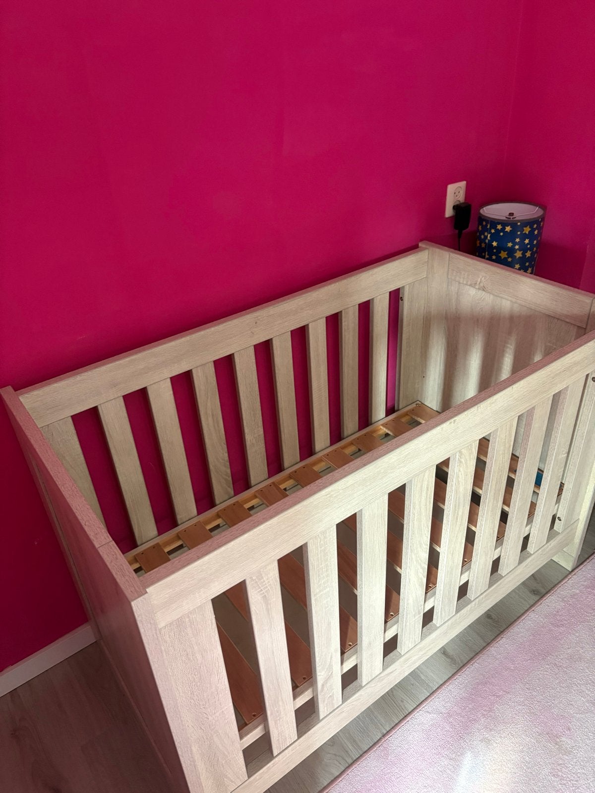 Houten ledikant voor baby of peuter 60x140, Ophalen, Gebruikt, Ledikant