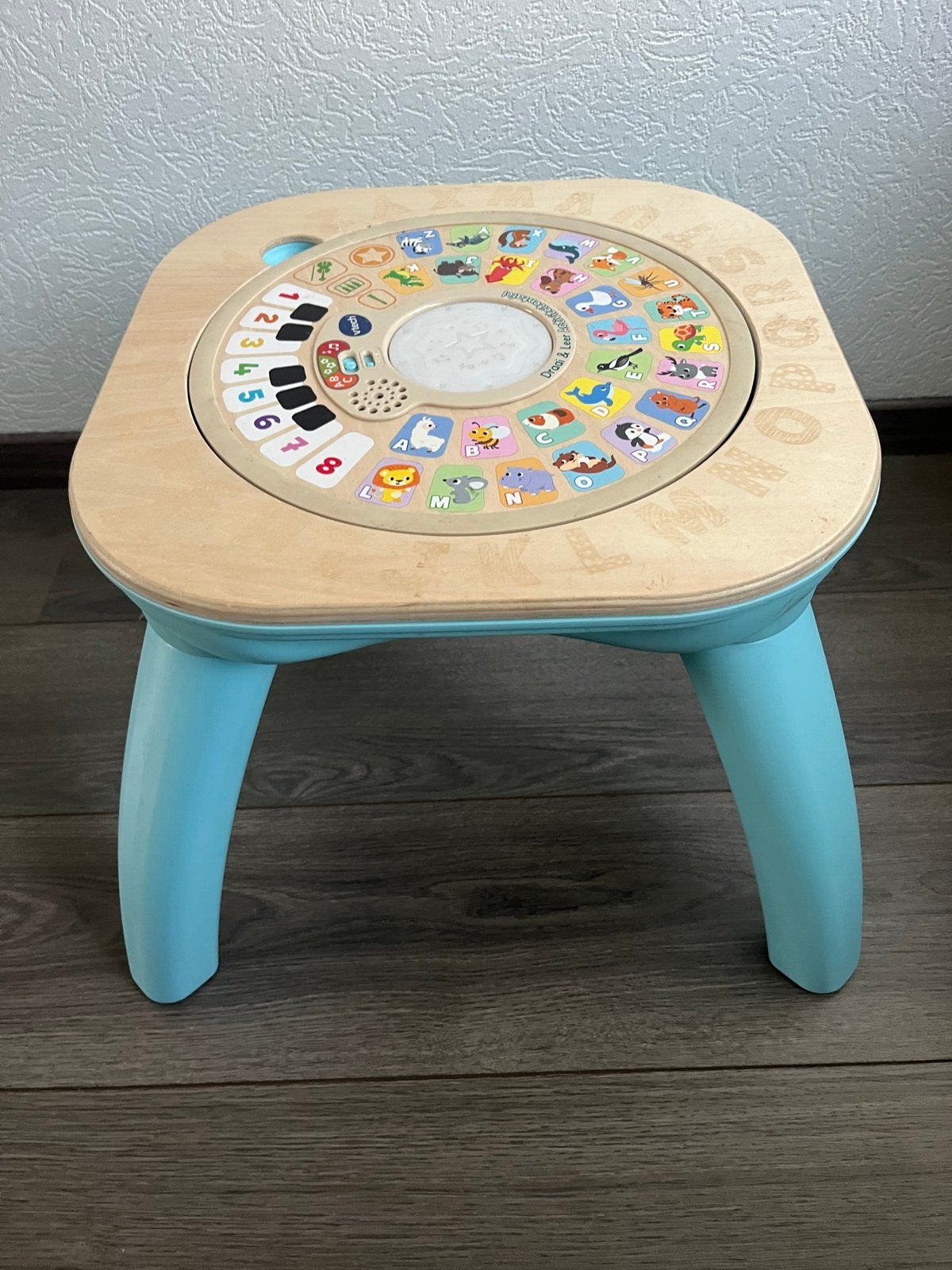 VTech Draai & Leer Activiteitentafel - Houten Speeltafel, Ophalen, Zo goed als nieuw, 6 maanden tot 2 jaar