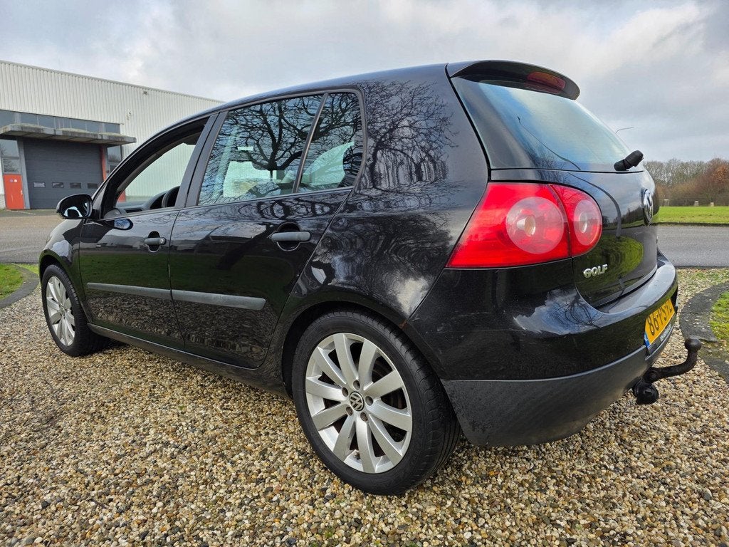 Volkswagen Golf 1.6 FSI Comfortline 5-deurs *apk:05-2026*, Auto's, Volkswagen, Voorwielaandrijving, Gebruikt, 4 cilinders, Zwart