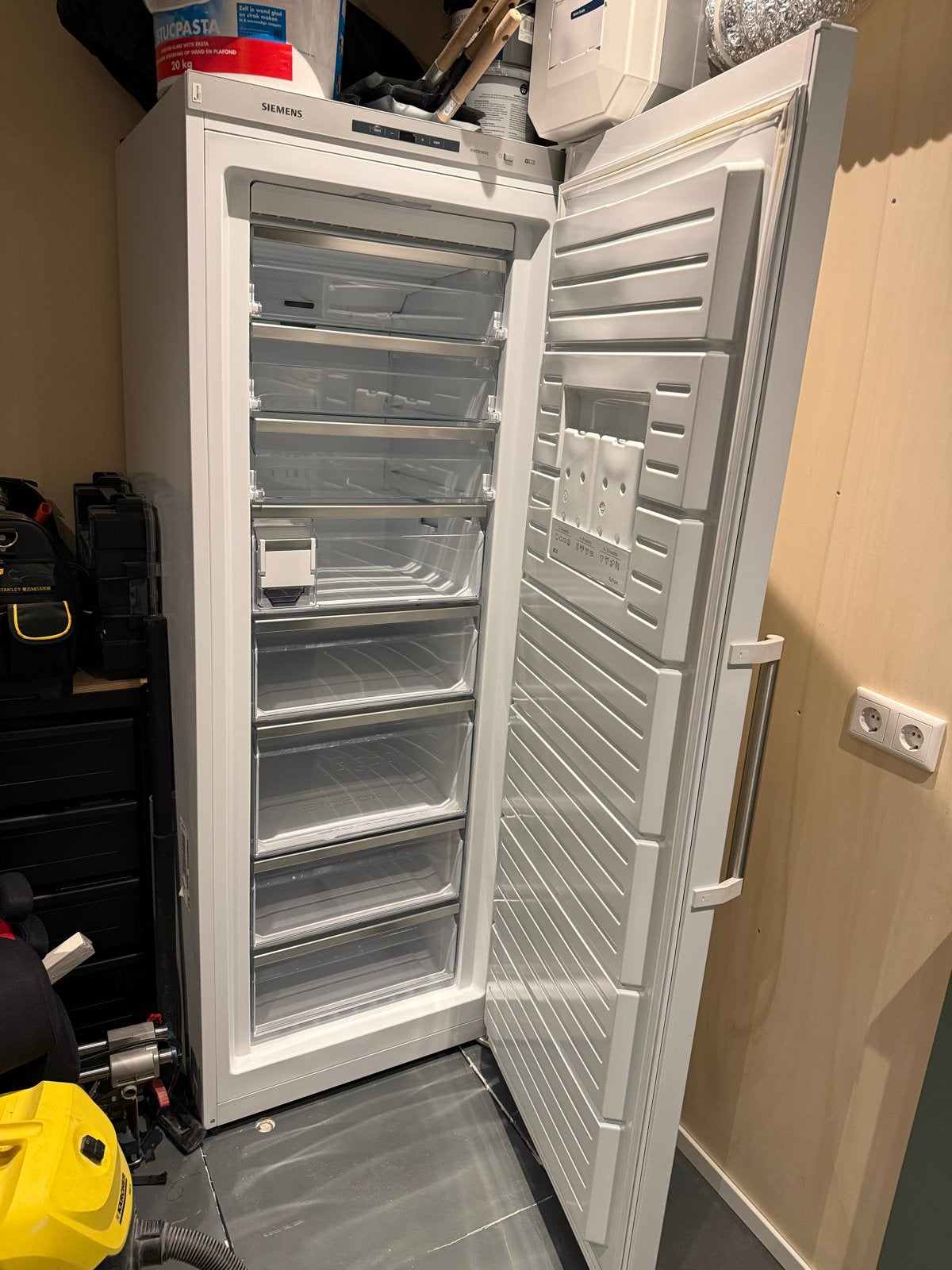 Siemens Vriezer GS58NAW45/01 - 380L no frost, Ophalen, Gebruikt, 200 liter of meer, 60 cm of meer
