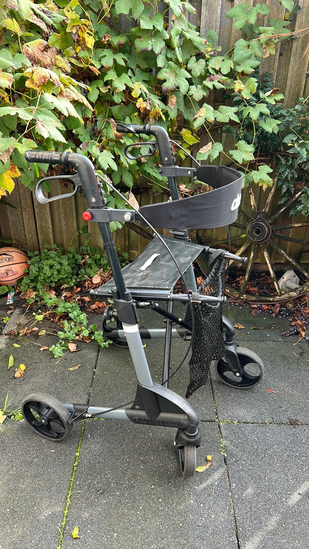 Topra Troja lichtgewicht inklapbare rollator met rugsteun, Ophalen of Verzenden, Lichtgewicht, Gebruikt