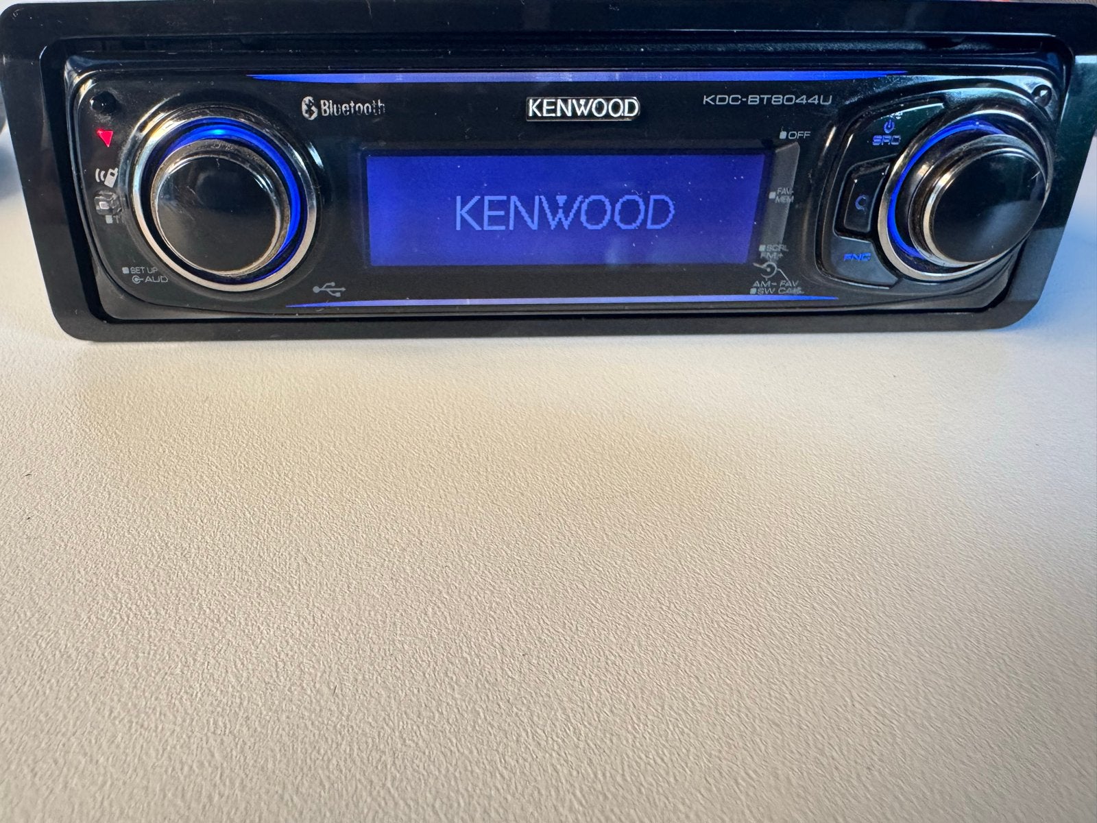 Kenwood KDC-BT8044U Autoradio met Bluetooth en USB, Ophalen of Verzenden, Gebruikt