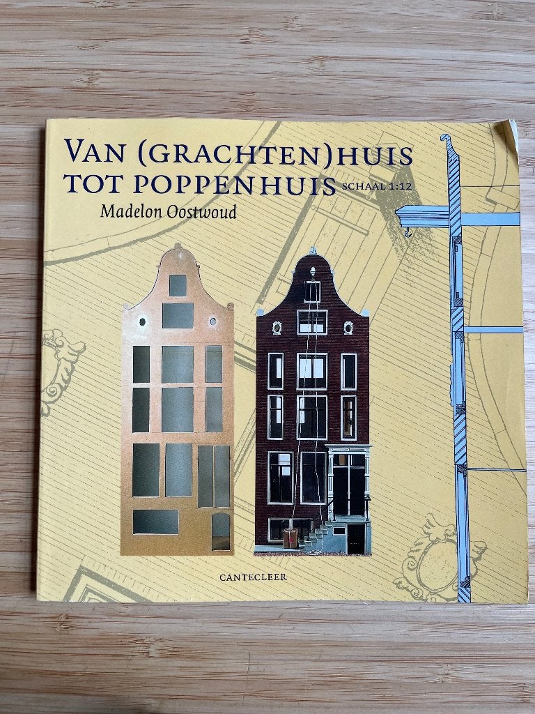 Van (grachten)huis tot poppenhuis Madelon Oostwoud, Ophalen of Verzenden, Gelezen, Overige onderwerpen