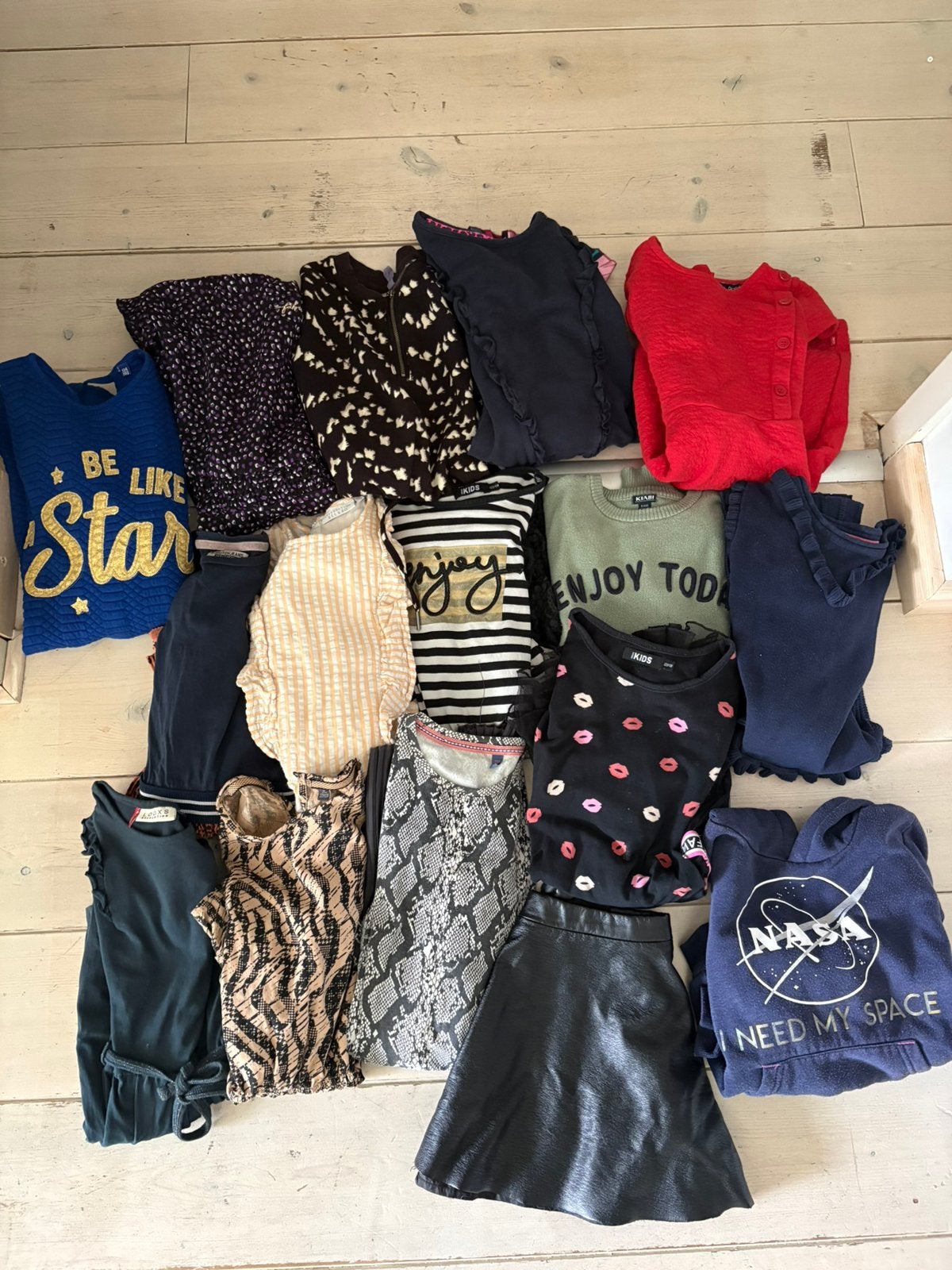Meisjes kledingpakket 122/128, Kinderen en Baby's, Kinderkleding | Maat 122, Ophalen of Verzenden, Gebruikt, Meisje, Jurk of Rok