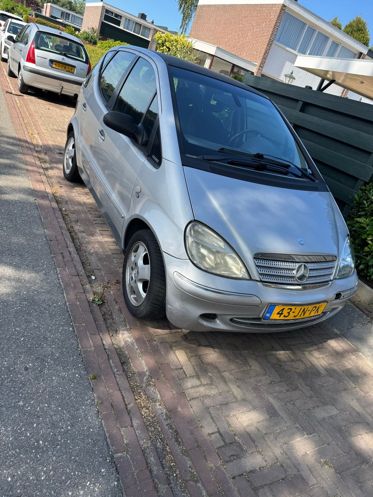 Mercedes-Benz A-Klasse 1.4 A140 2002 Grijs, Voorwielaandrijving, 1005 kg, Stof, 40 €/maand