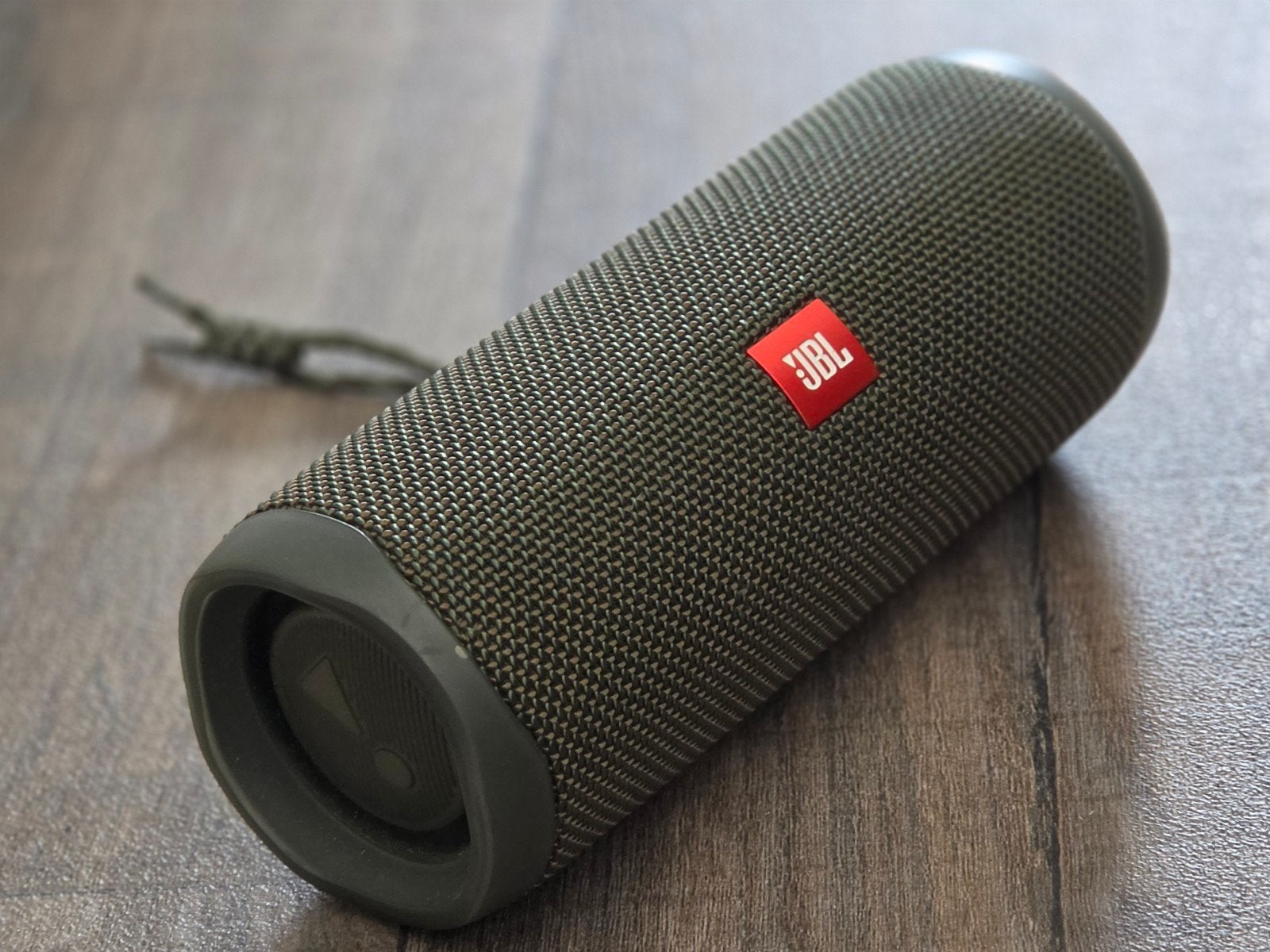 JBL Flip 5 Draagbare Bluetooth Speaker - leger groen, Audio, Tv en Foto, Luidsprekers, Bluetooth, JBL, Ophalen of Verzenden, Zo goed als nieuw
