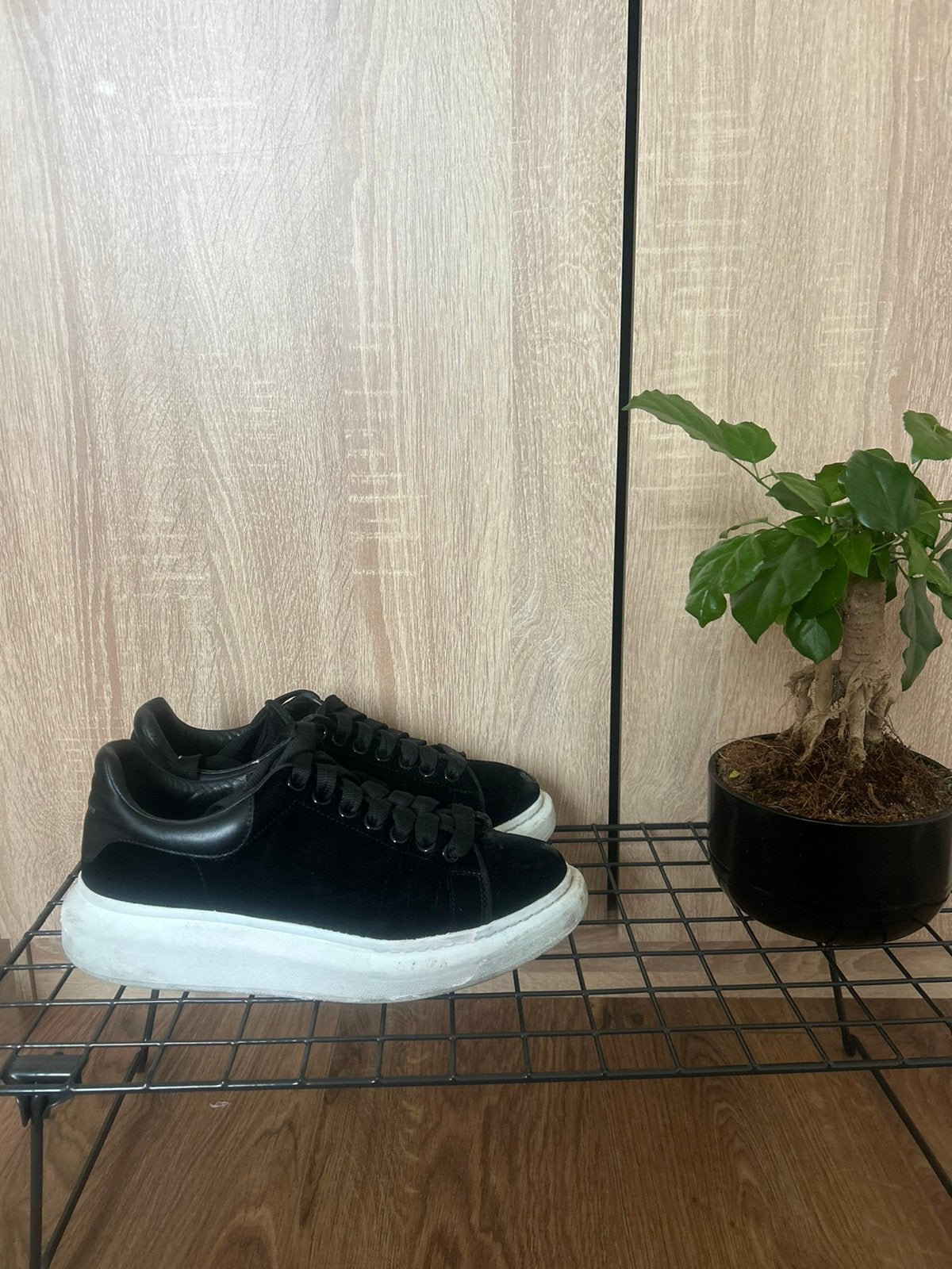 Alexander McQuee suede black, Kleding | Dames, Schoenen, Ophalen of Verzenden, Gedragen, Zwart