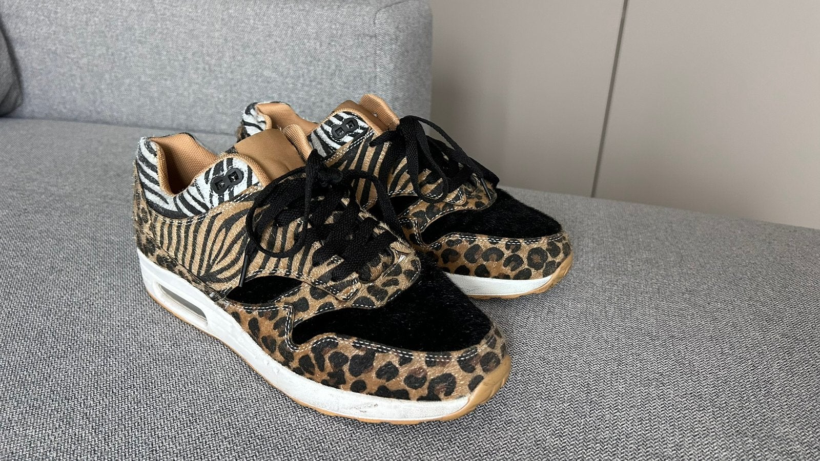 Animal print sneakers 39, Kleding | Dames, Schoenen, Overige kleuren, Ophalen of Verzenden, Sneakers of Gympen, Zo goed als nieuw