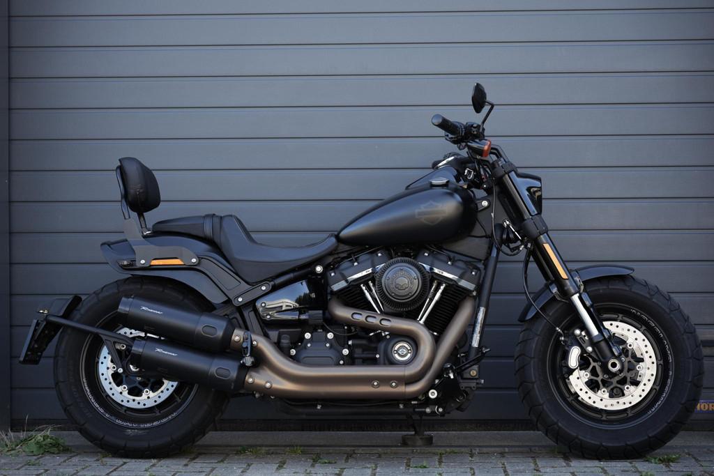 Harley Davidson 107 FXFB Softail Fat Bob fatbob Black Editio, 1746 cc, Laan van Vredenoord 33
2289 DA  Rijswijk, NL, LED Verlichting