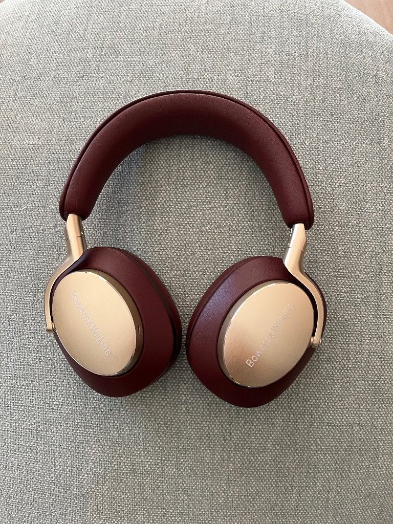 Bowers & Wilkins px8 noise cancelling koptelefoon Ruby, Bluetooth, Ophalen of Verzenden, Zo goed als nieuw, Bowers & Wilkins (B&W)