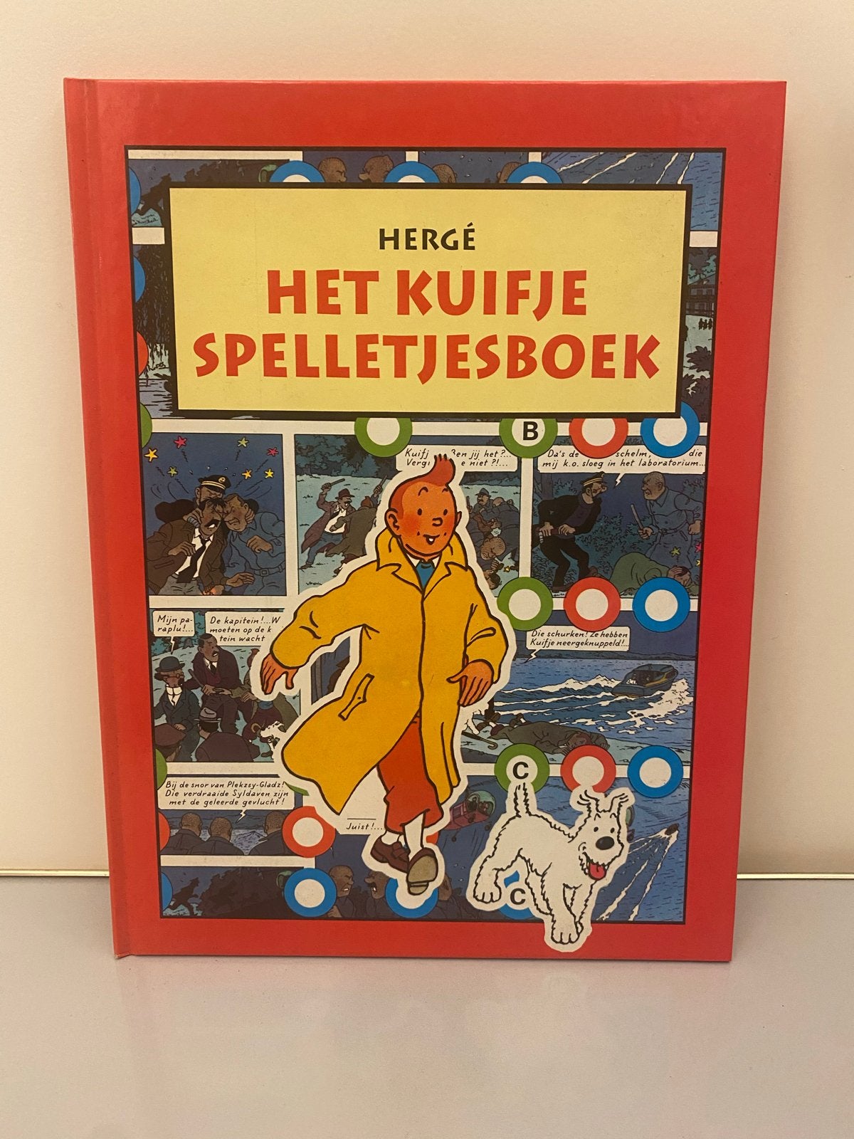 Het Kuifje Spelletjesboek - Hergé, Eén stripboek, Ophalen of Verzenden, Zo goed als nieuw