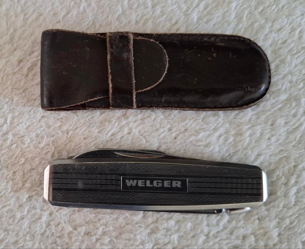 Welgers zakmesje in hoesje, Ophalen of Verzenden