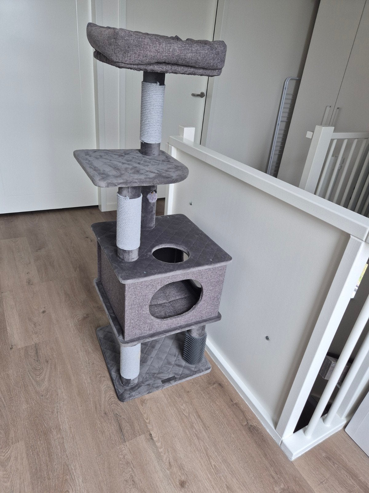 Krabpaal 140 cm hoog, Ophalen, Zo goed als nieuw