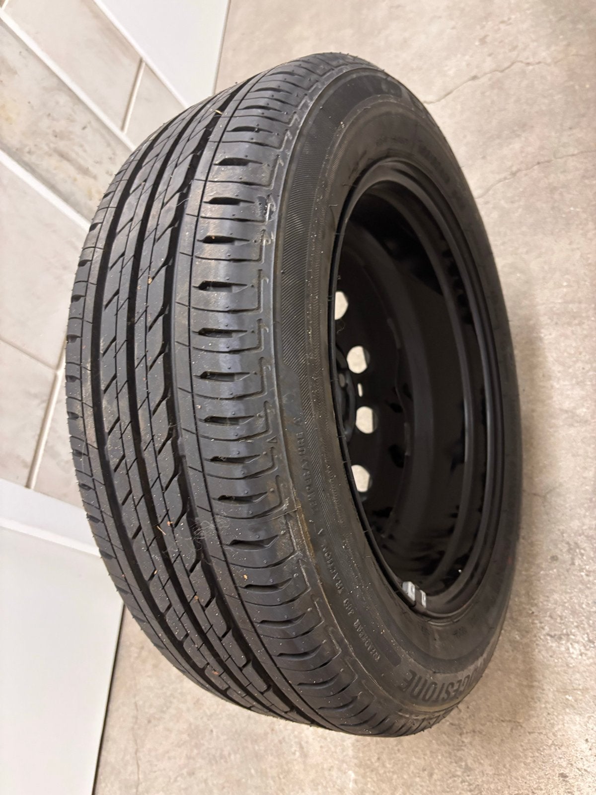 Bridgestone Ecopia 185/60R15 84H Zomerband op velg, Auto-onderdelen, Banden en Velgen, Ophalen, Gebruikt, 15 inch, Banden en Velgen
