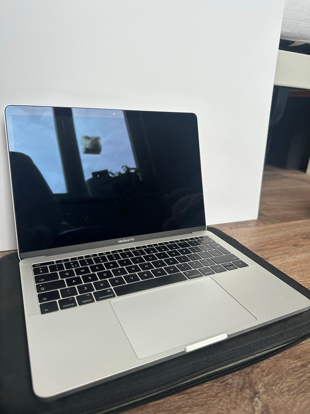 MacBook Pro 13 inch 2 TBT3 - 2017, MacBook Pro, 2 tot 3 Ghz, Qwerty, 13 inch